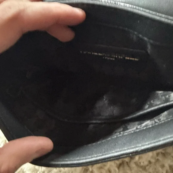 Black Karl lagerfeld leather quilted shoulder bag  gold hardware quilted… - Picture 6 of 6